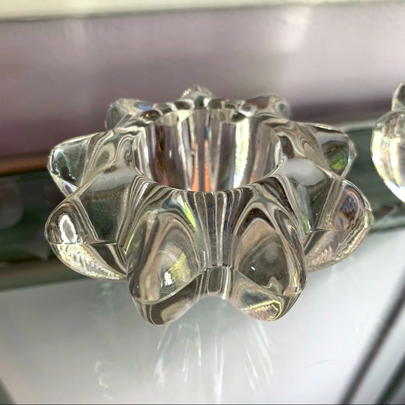 2 Heavy clear glass star flower candle holders 3 1/2” wide - Picture 6 of 8